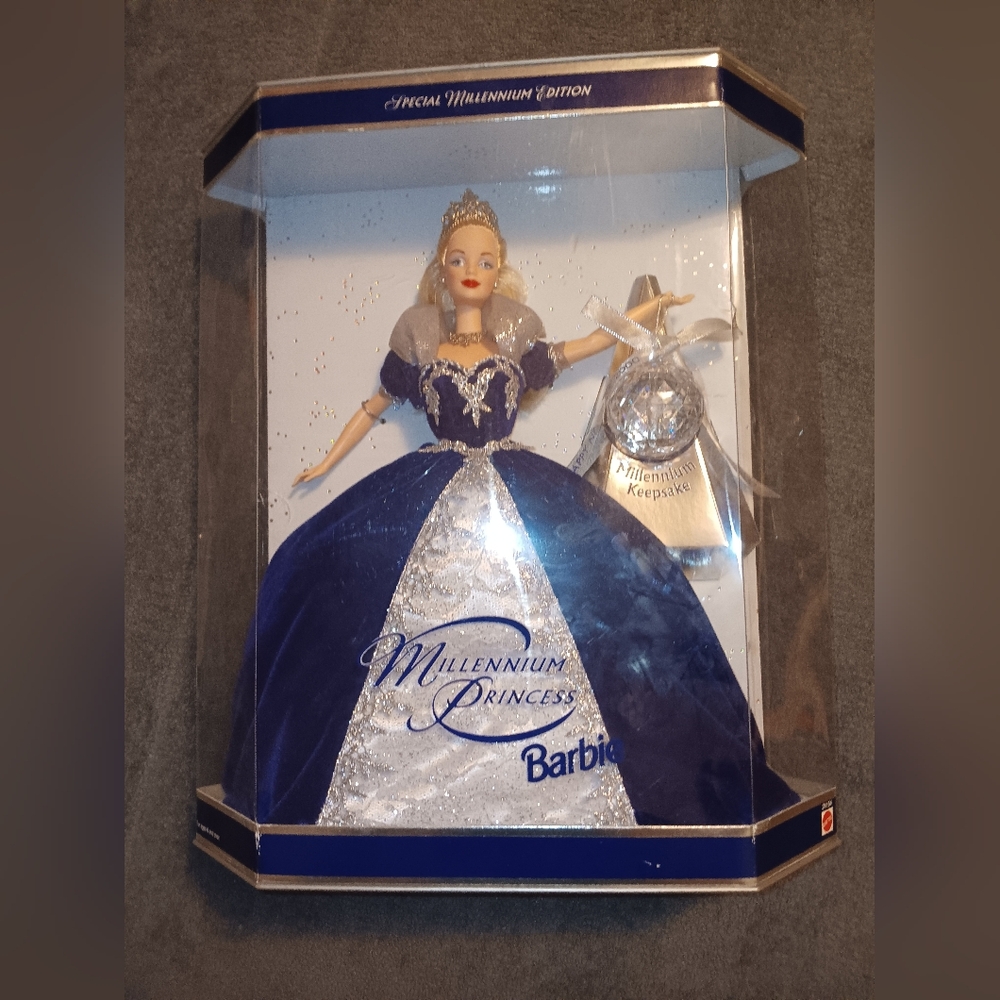 Barbie rare special edition millennium 2000